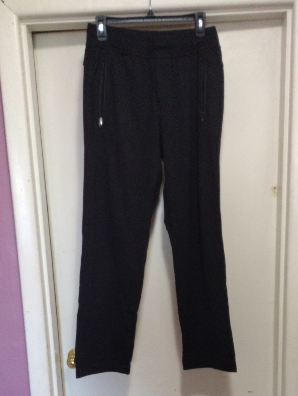 lululemon athletica Black Straight-Leg Yoga Pants / Sweatpants